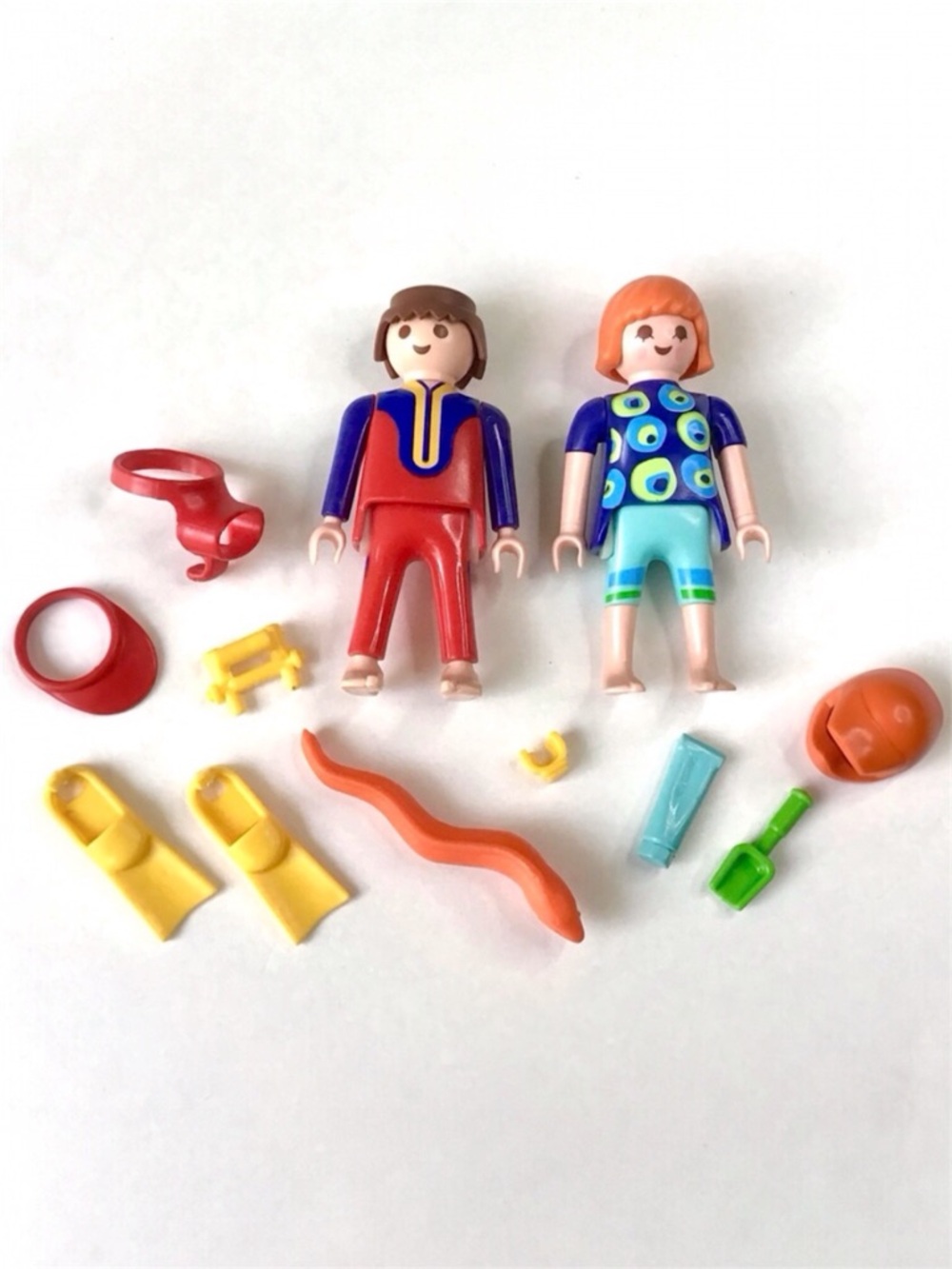 Playmobil Figures & Accessories Lot of 12 Diver Man Wetsuit & Girl Beach Wear